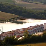 Kemp Maison Confortable Avec Terrasse, 3 Pour 6 Personnes - Api-1-52-1327 *