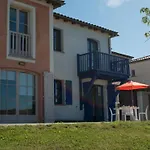 Kemp Maison Confortable Avec Terrasse, 3 Pour 6 Personnes - Api-1-52-1327 *