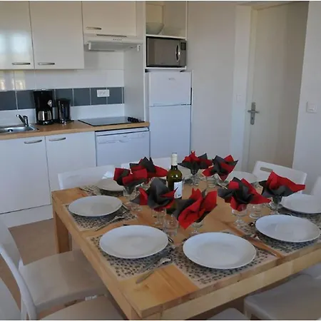 Kemp Maison Confortable Avec Terrasse, 3 Pour 6 Personnes - Api-1-52-1327 *