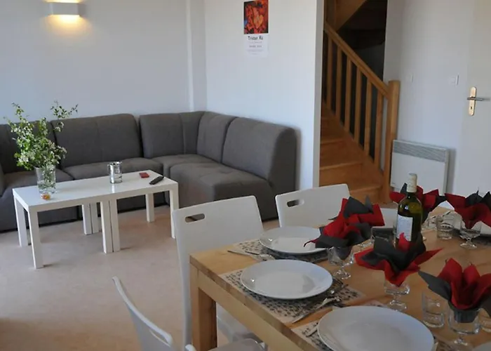 Kemp Maison Confortable Avec Terrasse, 3 Pour 6 Personnes - Api-1-52-1327 *