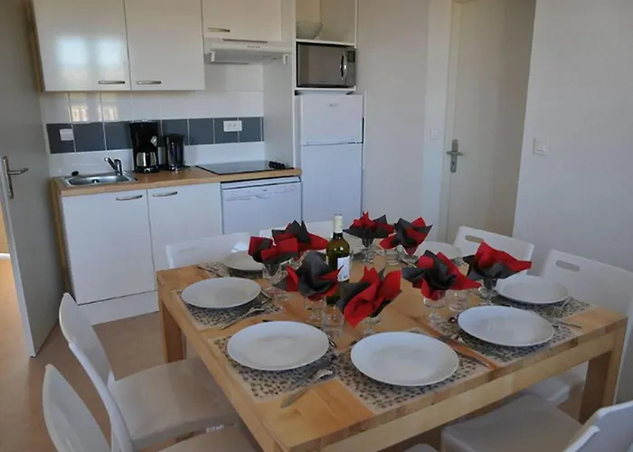 Kemp Maison Confortable Avec Terrasse, 3 Pour 6 Personnes - Api-1-52-1327 *