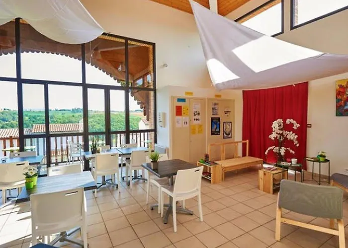 Maison Confortable Avec Terrasse, 3 Pour 6 Personnes - Api-1-52-1327 Kemp