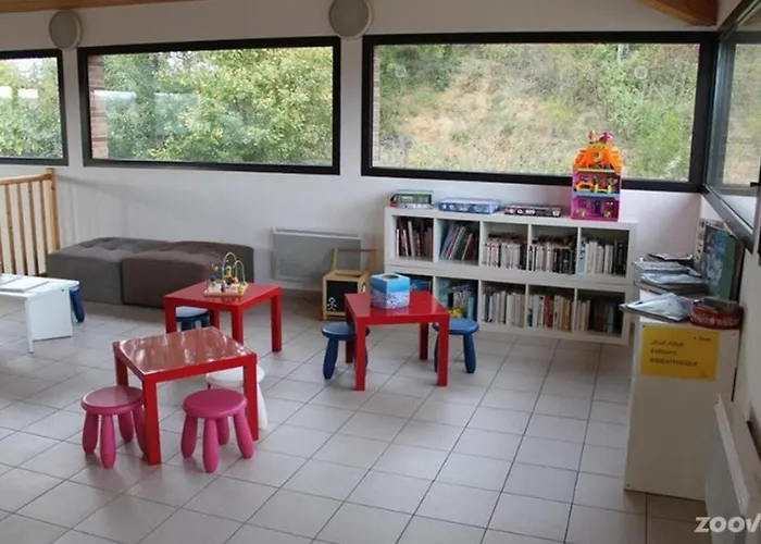 Maison Confortable Avec Terrasse, 3 Pour 6 Personnes - Api-1-52-1327 Kemp