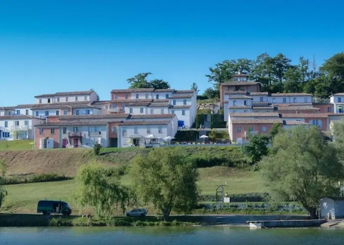 Kemp Maison Confortable Avec Terrasse, 3 Pour 6 Personnes - Api-1-52-1327 Carla-Bayle