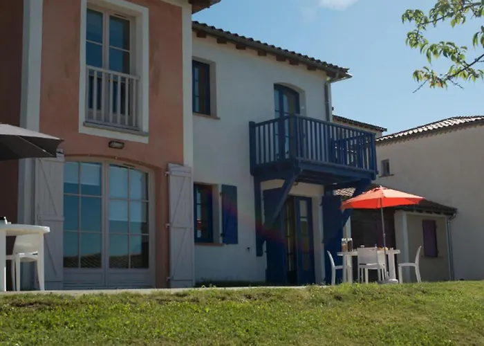 Kemp Maison Confortable Avec Terrasse, 3 Pour 6 Personnes - Api-1-52-1327 *